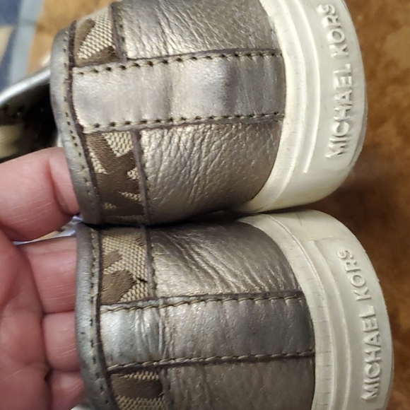 Michael Kors Leather Upper Sneakers SZ 8M - Picture 3 of 8
